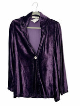 Load image into Gallery viewer, Cut Loose Size S Purple Pre-Owned Blazer/Indoor Jacket- Ladies
