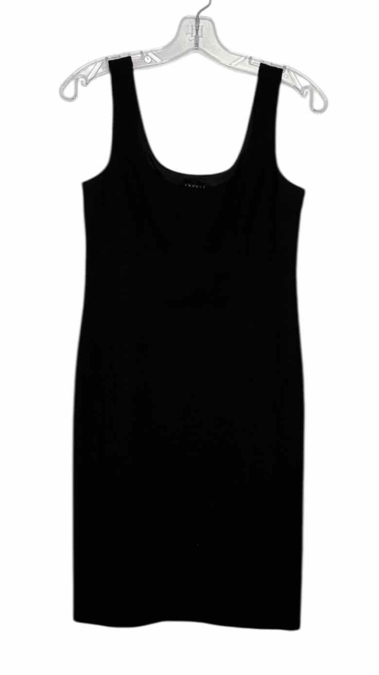 Theory Size 4 Black Pre-Owned Dress- Ladies