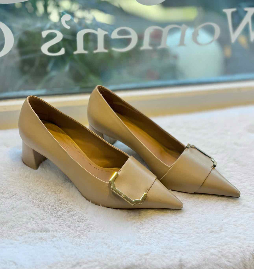 Size 37 Tan Heels Pre-Owned Shoes- Ladies