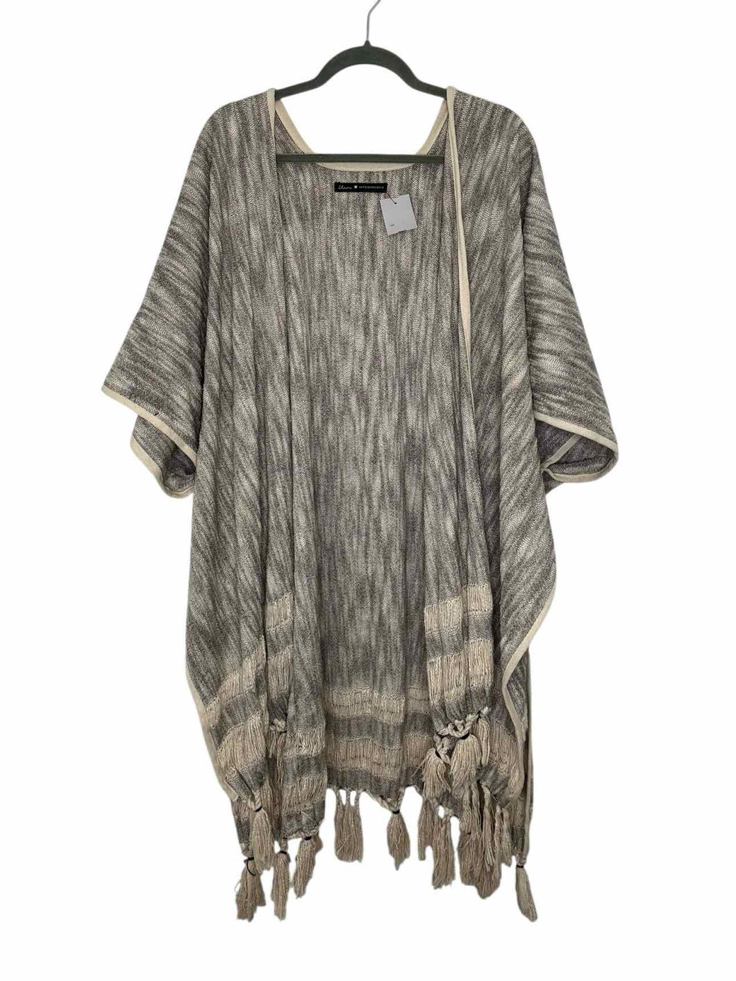 Anthropologie Size One Size Grey Pre-Owned Jacket- Ladies