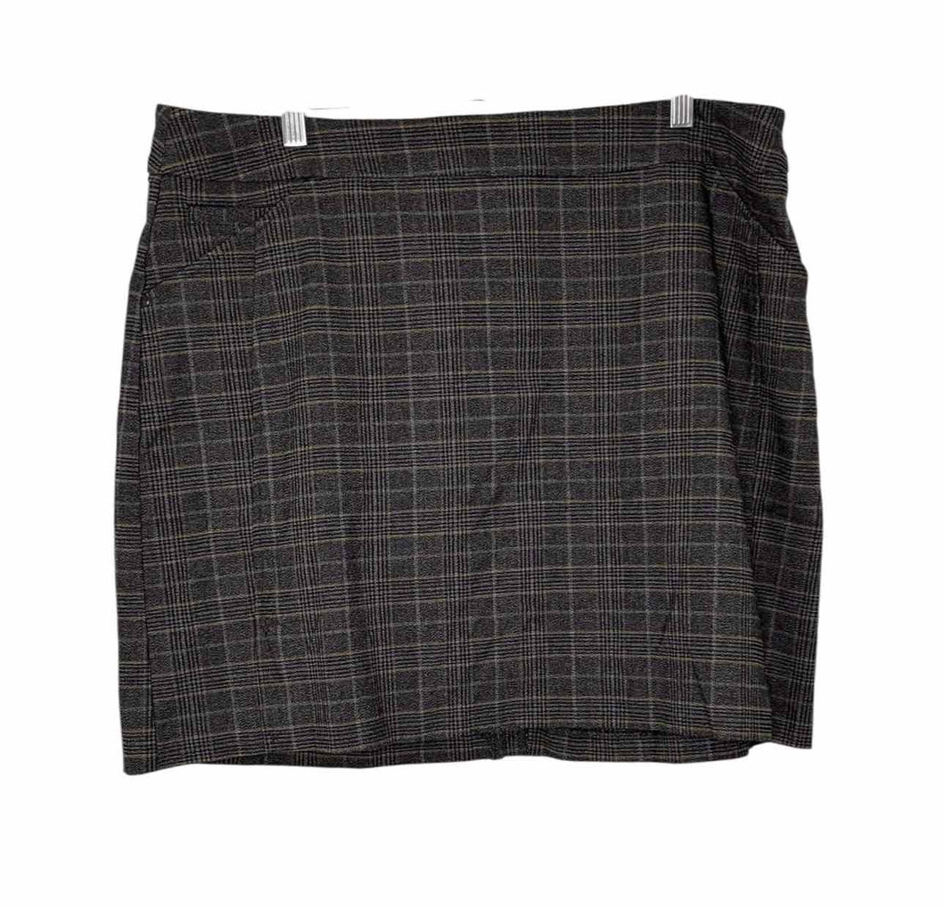 Tribal Size 18W Grey Plaid Pre-Owned Skirt- Ladies