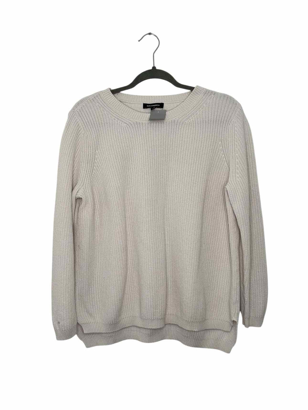 525 America Size Medium White Pre-Owned Sweater- Ladies