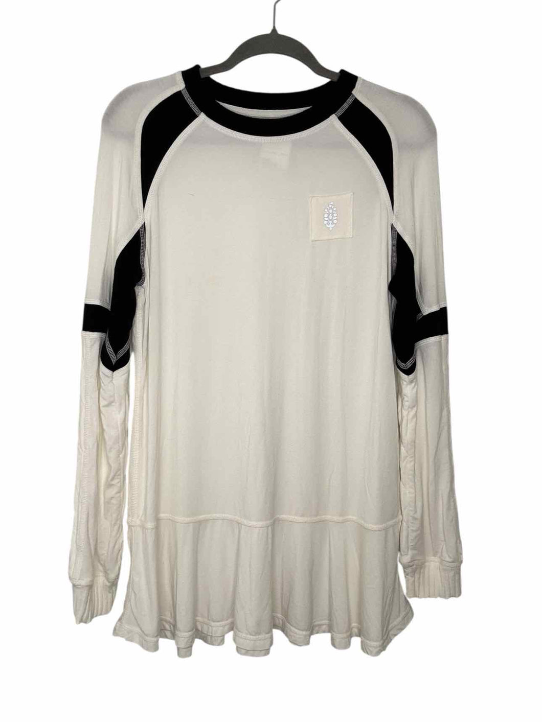 Free People Size Small White Pre-Owned Top- Ladies