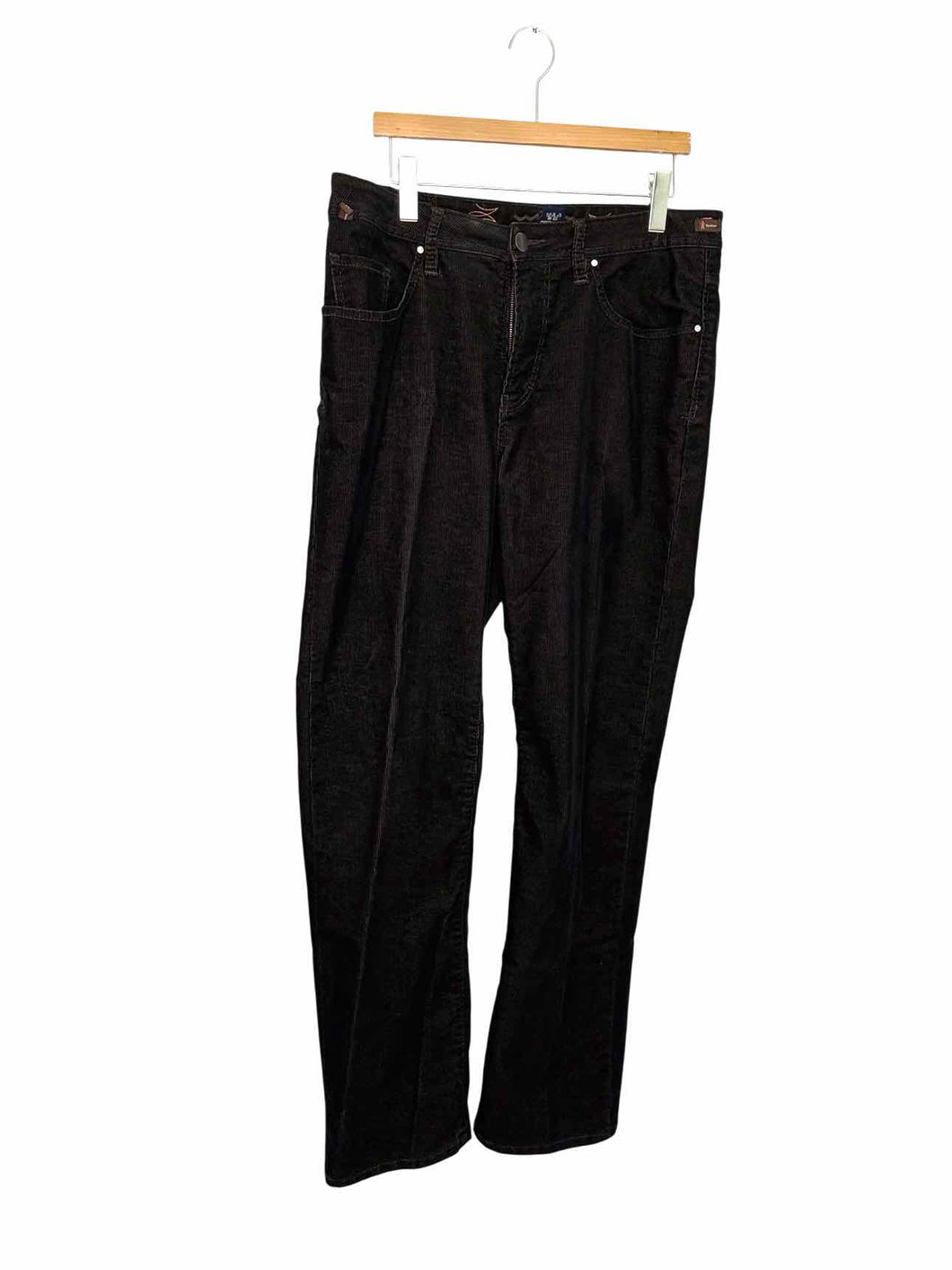 Size 35 X 34 Black Pre-Owned Pants- Mens