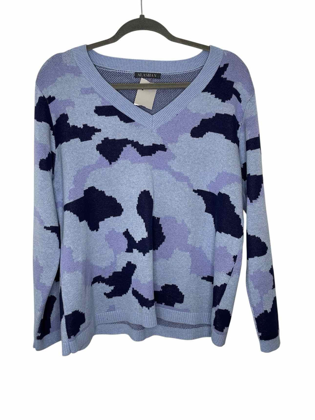 Size Large Blue Print Pre-Owned Sweater- Ladies