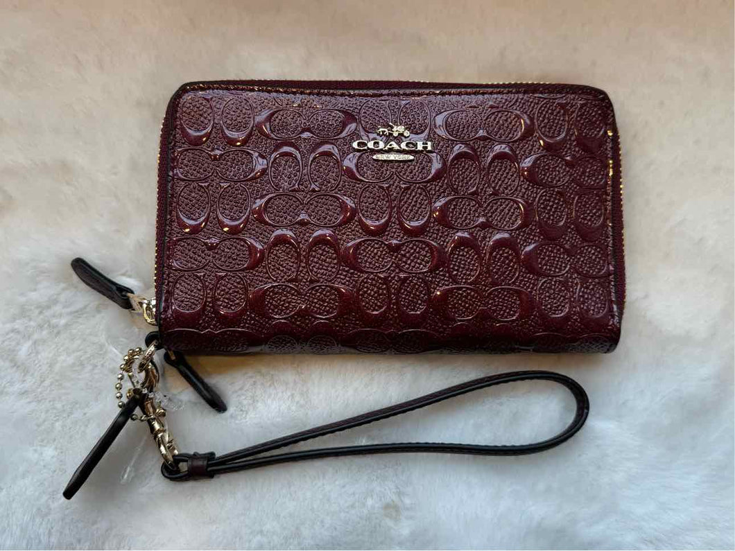 Coach Size Medium Burgundy New w/out Tags Wallet- Ladies