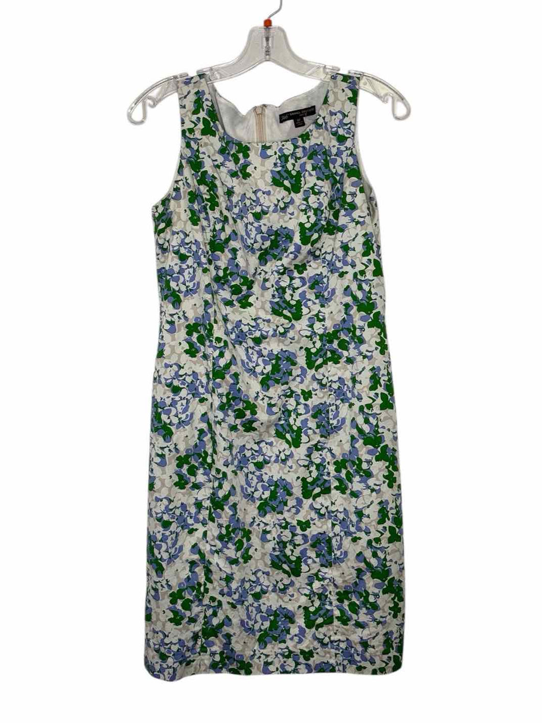 Brooks Brothers Size 8P Green Floral Pre-Owned Dress- Ladies