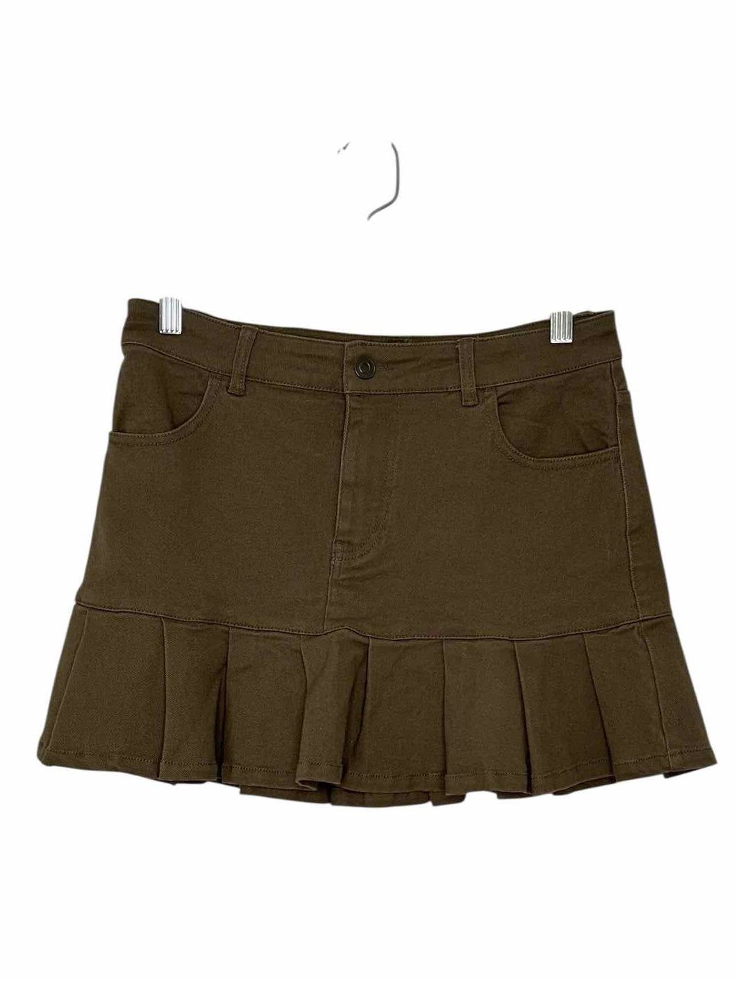 Elodie Size Medium Army Green Pre-Owned Skirt- Ladies