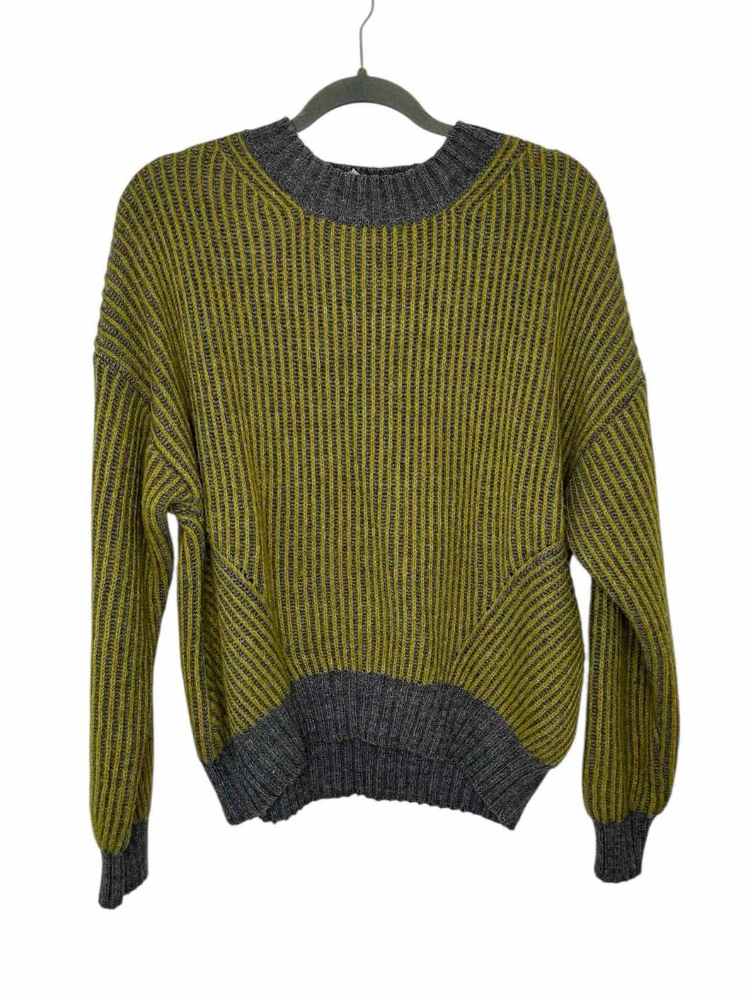 Chiaramente Size Large Grey Stripe Pre-Owned Sweater- Ladies