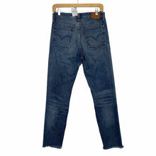 Load image into Gallery viewer, Levis Size 27 Denim Pre-Owned Jeans- Ladies
