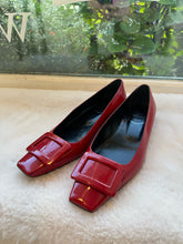 Load image into Gallery viewer, Roger Vivier Size 38.5 Red Pre-Owned Flats Shoes- Ladies
