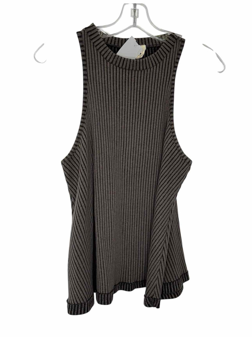PP LA Clothing Size Medium Grey Pre-Owned Tank Top- Ladies