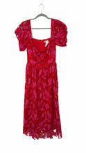 Load image into Gallery viewer, ML Monique Lhuillier Size 6 Red Pre-Owned Dress- Ladies
