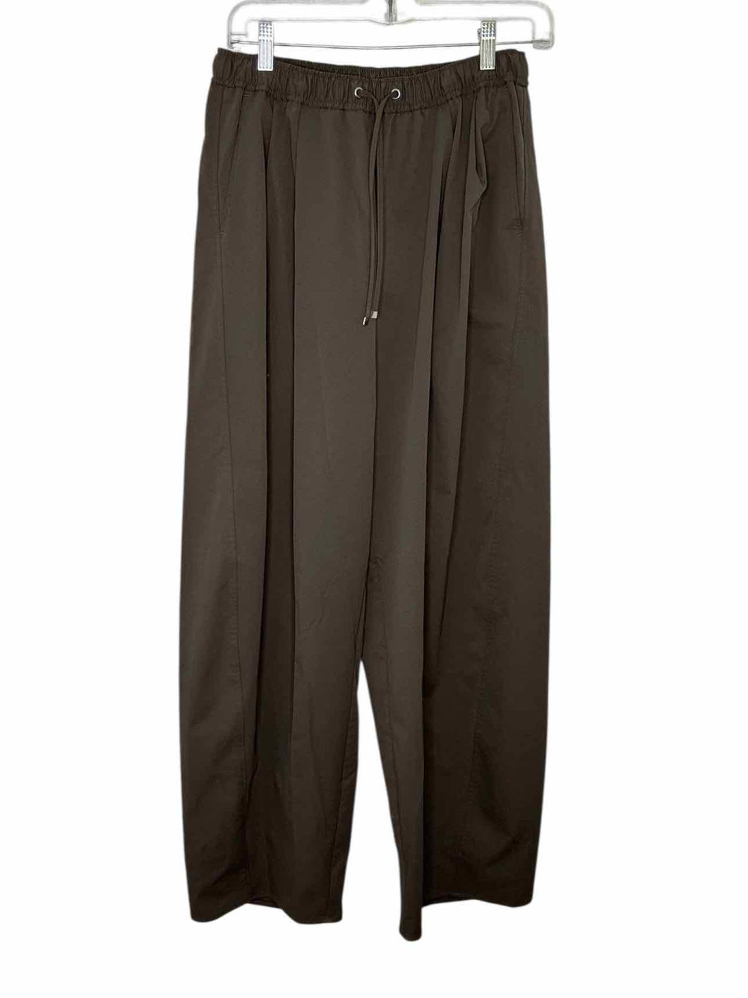 Size Medium Grey Pre-Owned Pants- Ladies