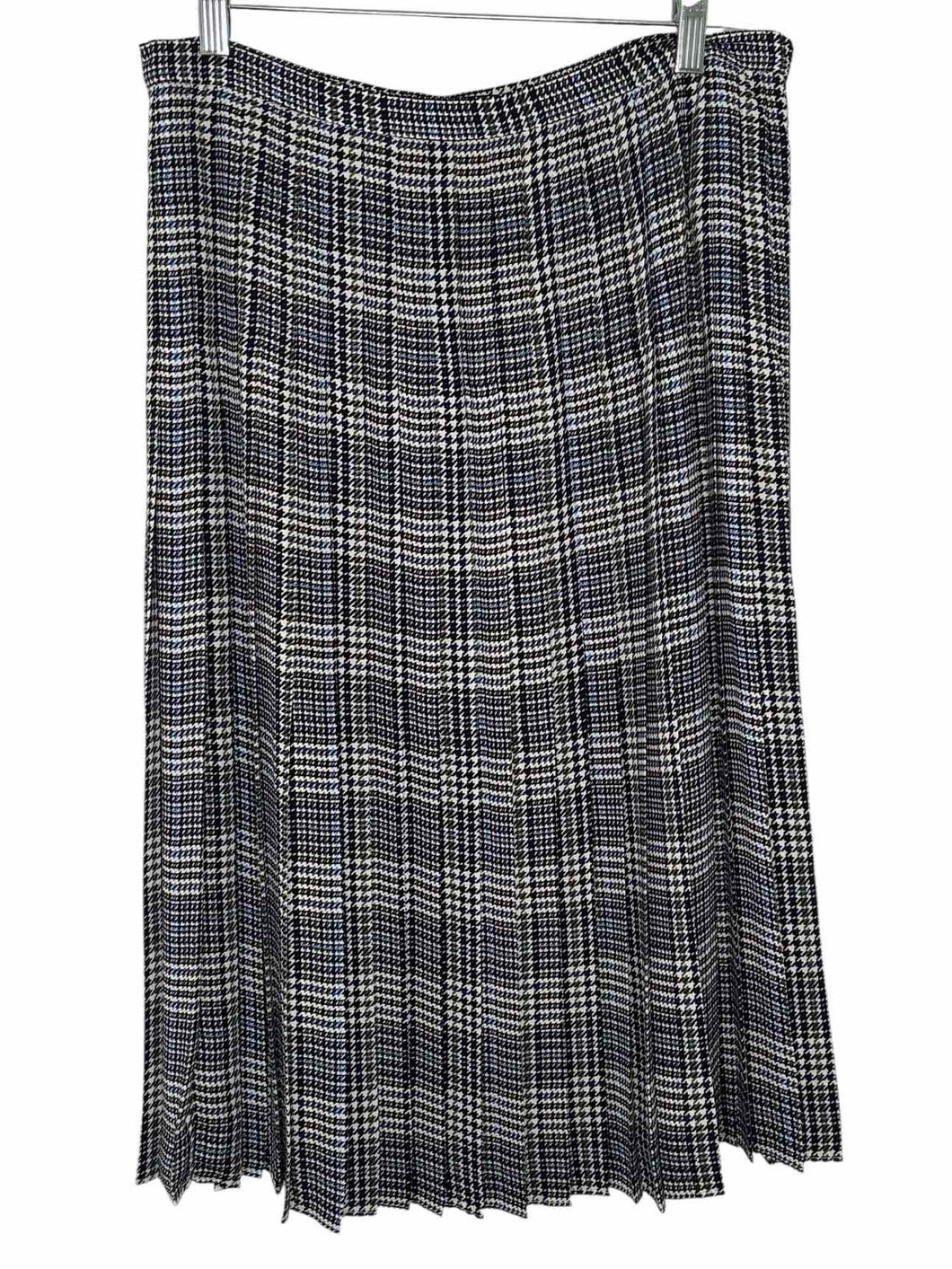 Brooks Brothers Size 12 Navy Print Pre-Owned Skirt- Ladies