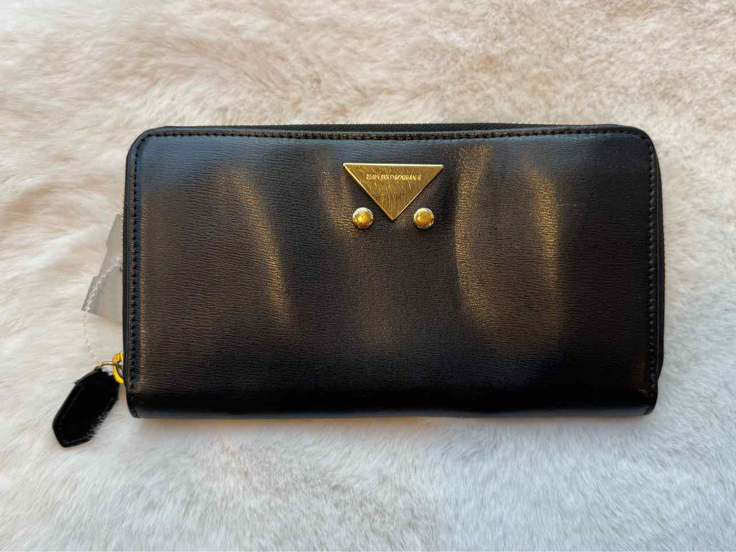 Emporio Armani Size Medium Black Pre-Owned Wallet- Ladies