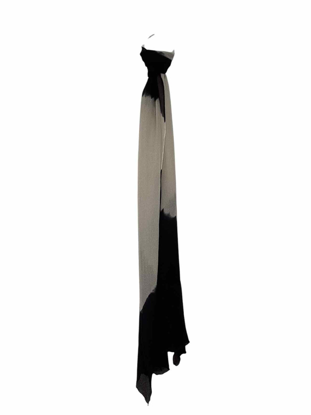 Eileen Fisher Blk/Crm Pre-Owned Scarf- Ladies