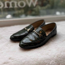 Load image into Gallery viewer, Sam Edelman Size 6.5 Hunter Green Loafer Pre-Owned Shoes- Ladies
