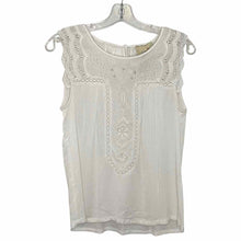 Load image into Gallery viewer, The Korner Size Small White Pre-Owned Tank Top- Ladies
