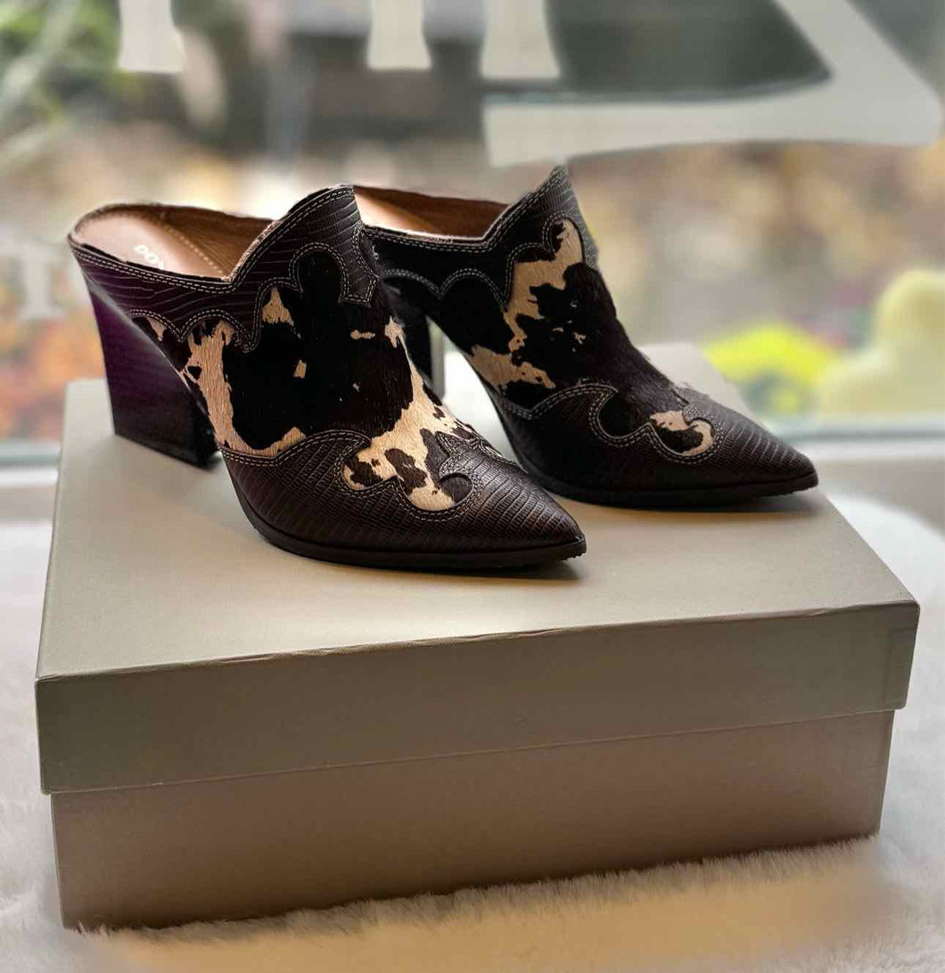 Donald Pliner Size 7.5 Brown Print Heels Footwear- New in Box Shoes- Ladies