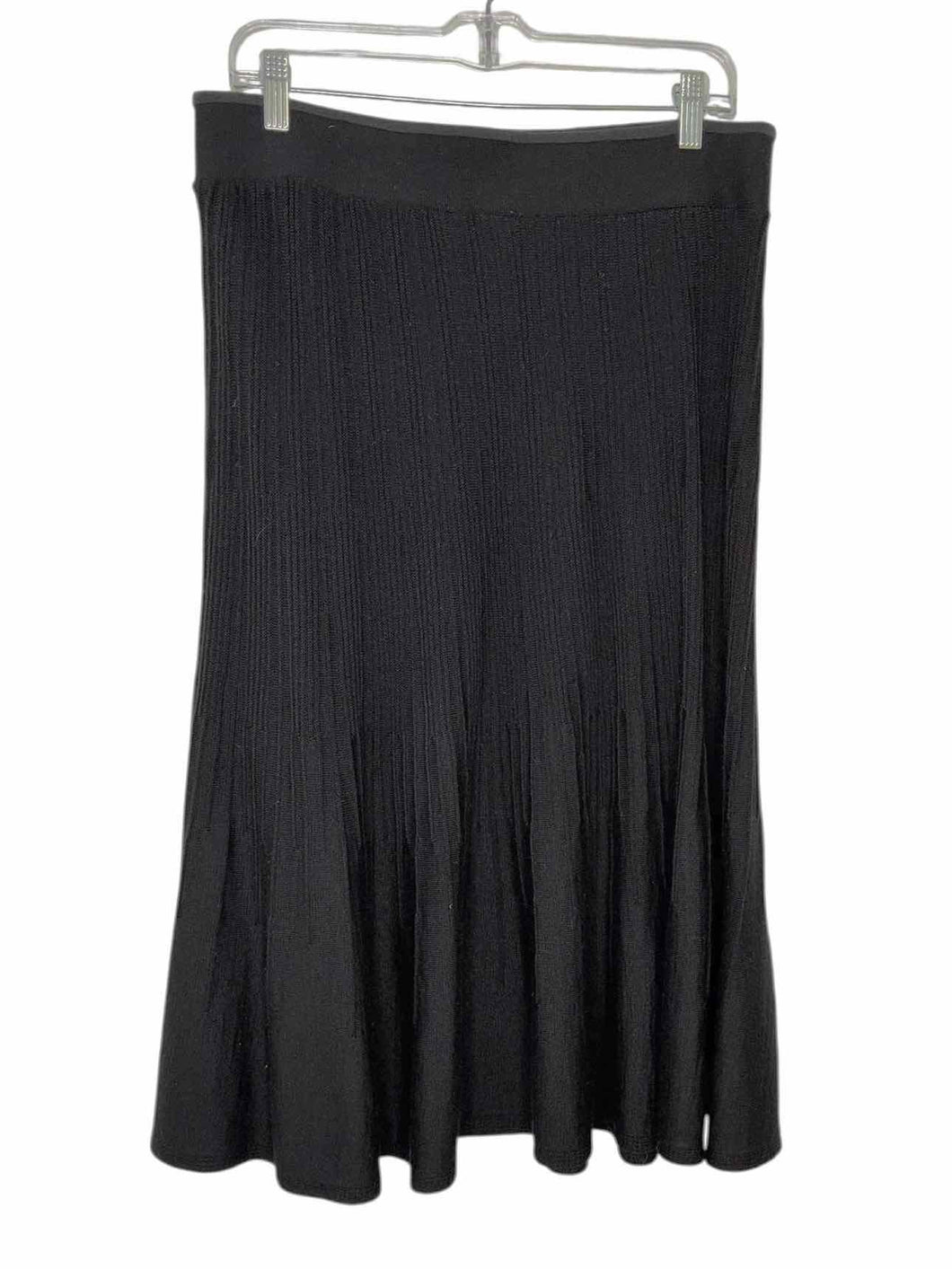 Icelandic Size L/XL Black Pre-Owned Skirt- Ladies