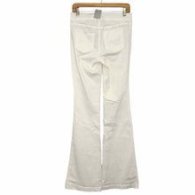 Load image into Gallery viewer, Spanx Size Medium White Denim Pre-Owned Jeans- Ladies
