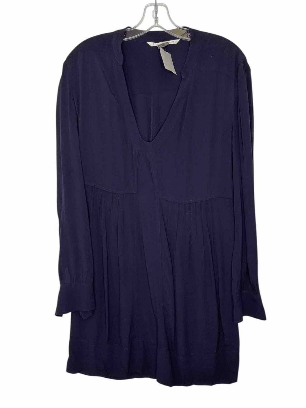 Diane VonFurstenberg Size 10 Navy Pre-Owned Dress- Ladies