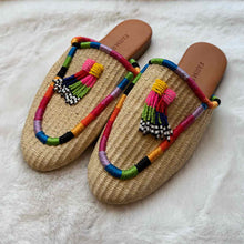 Load image into Gallery viewer, Farm Rio Size 5 Straw Flats Pre-Owned Shoes- Ladies
