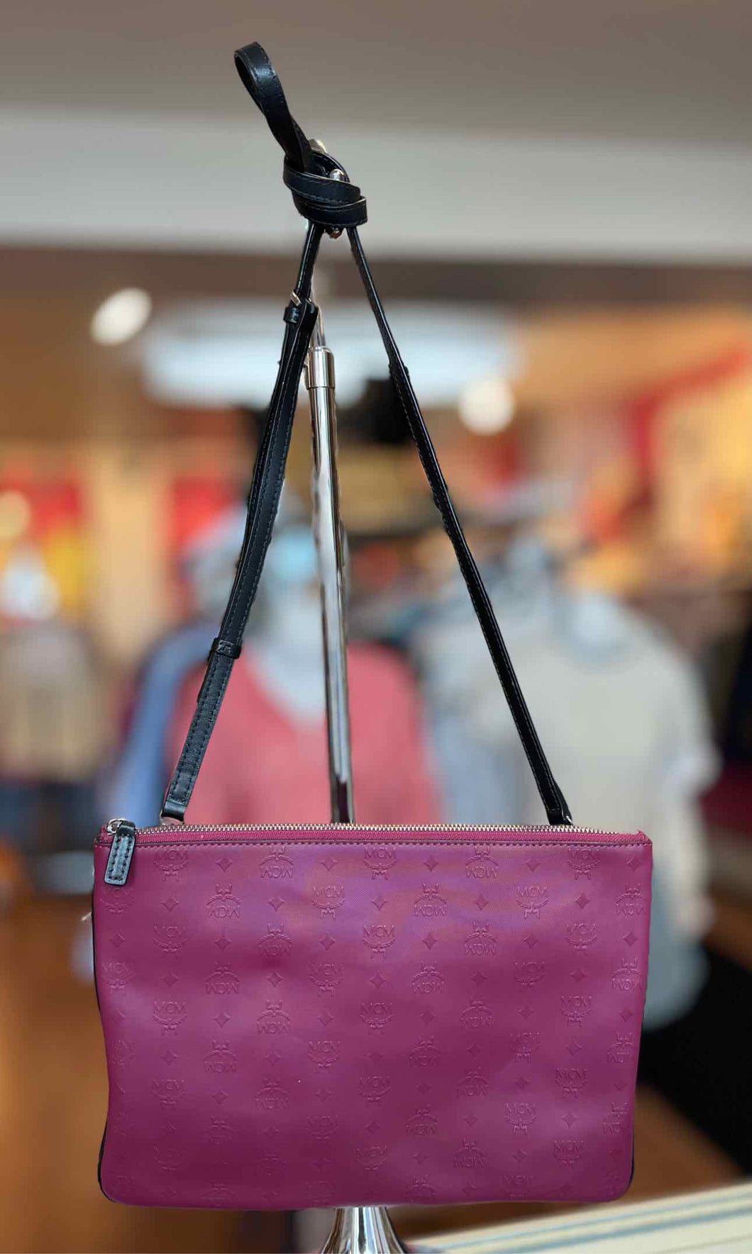 MCM Burgundy Pre-Owned Purse- Ladies