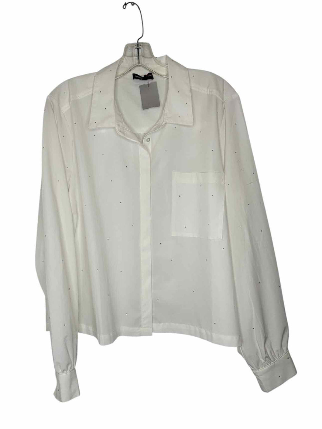 Size Medium White Pre-Owned Shirt- Ladies