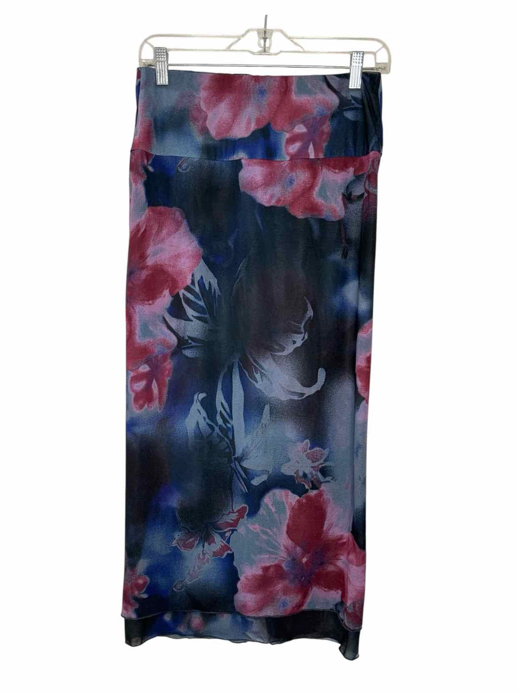 Free People Size X- Small Blue Print New w/ Tags Skirt- Ladies