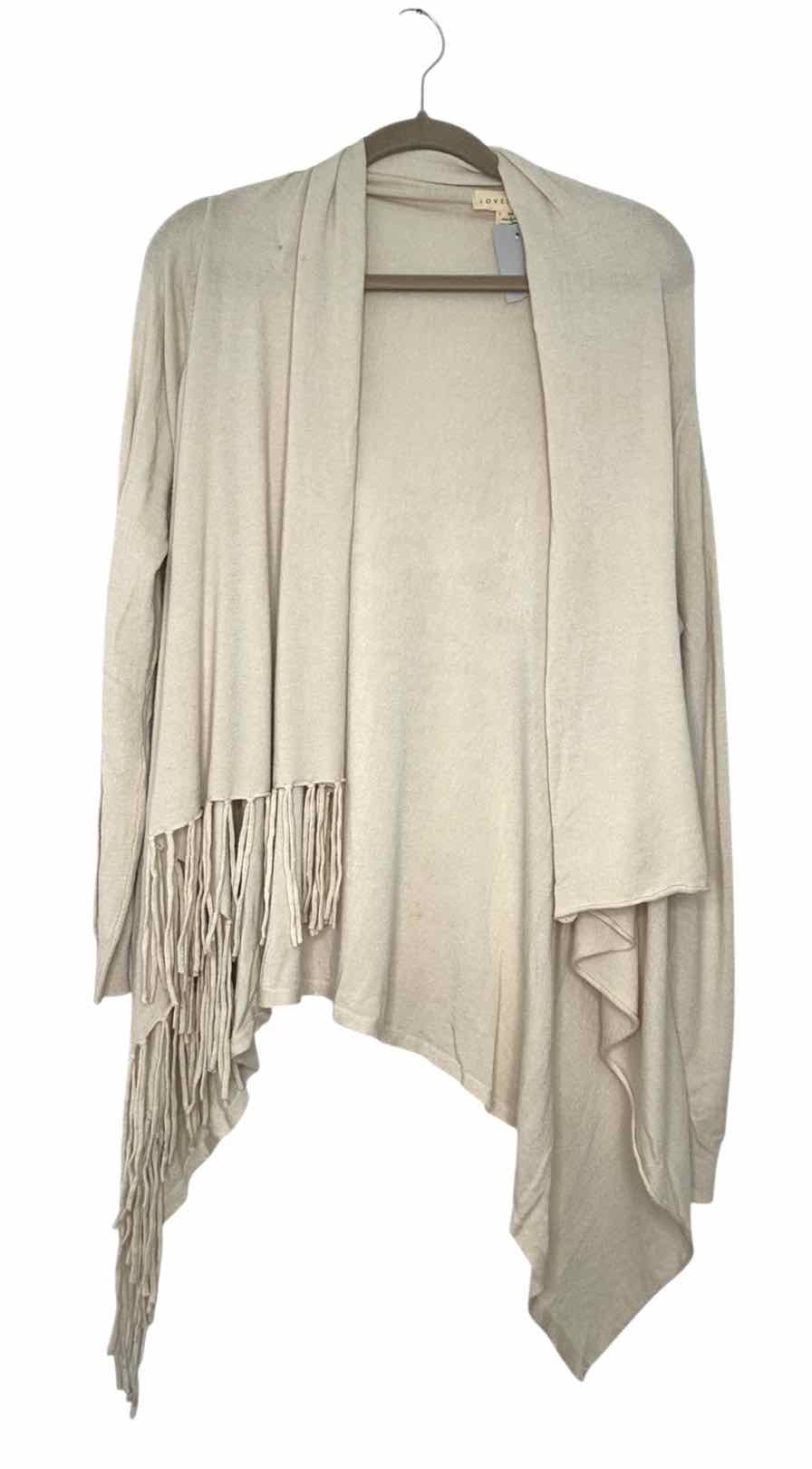 Love Stitch Size Medium Cream Pre-Owned Sweater- Ladies