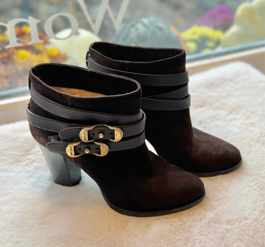 Jimmy Choo Size 37 Brown Bootie Pre-Owned Shoes- Ladies