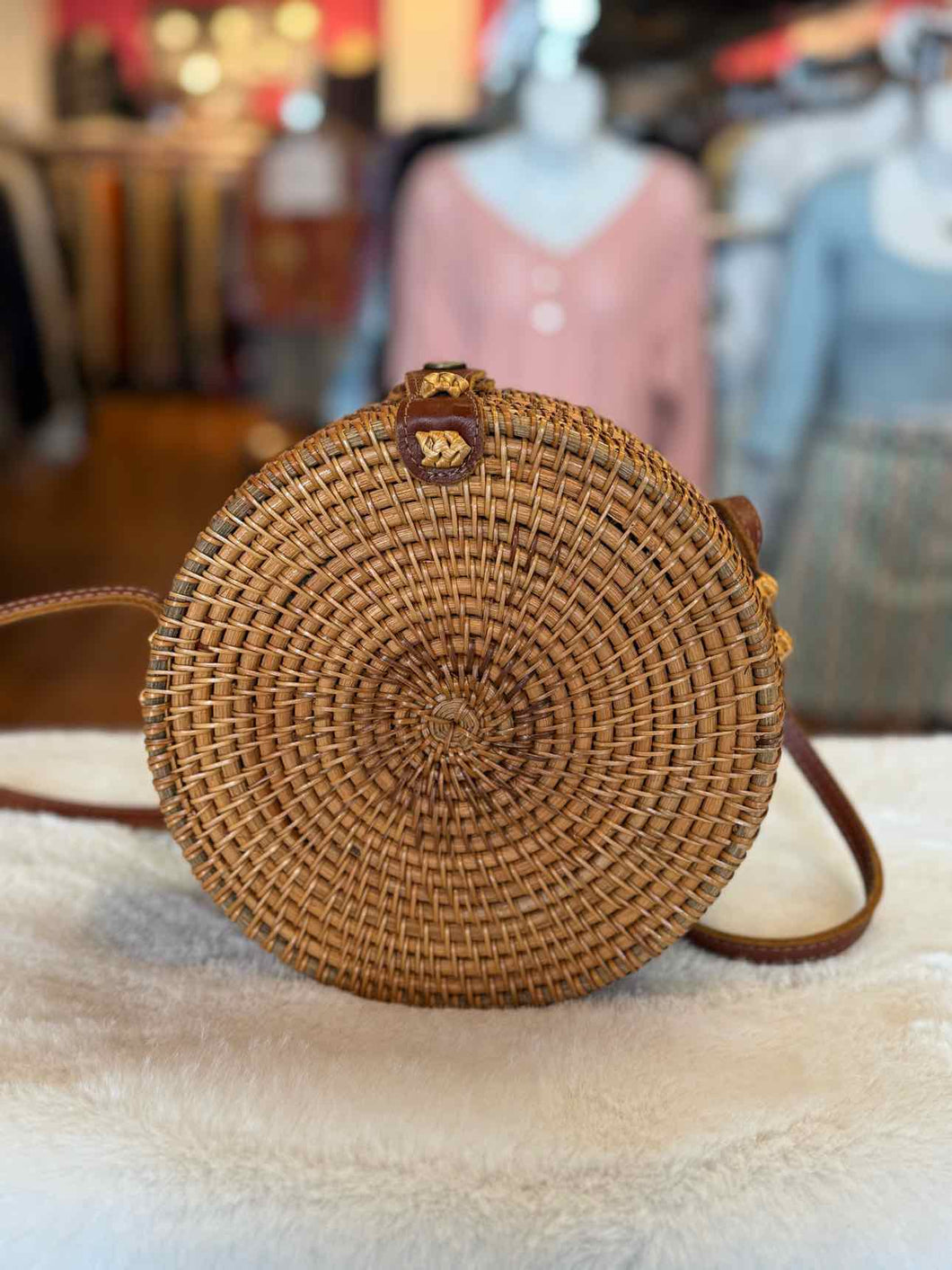 Size Small Brown Pre-Owned Purse- Ladies