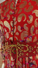 Load image into Gallery viewer, Oscar de la Renta Size Medium Red Print Pre-Owned Dress- Ladies
