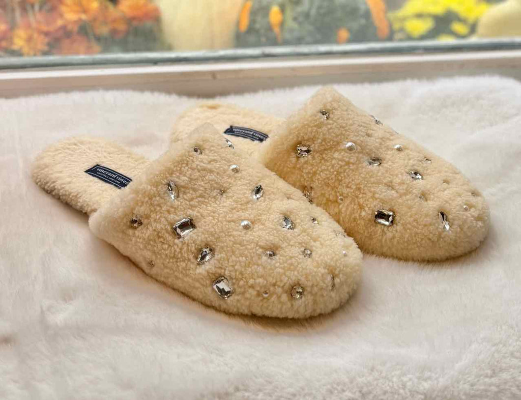 Vineyard Vines Size 8 Cream Slipper Pre-Owned Shoes- Ladies