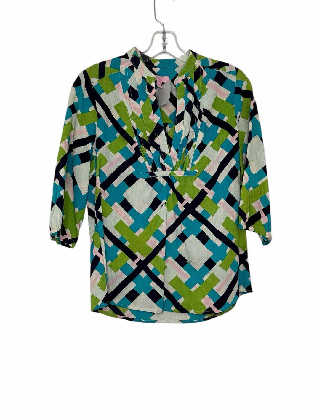 Lilly Pulitzer Size 2 White Print Pre-Owned Blouse- Ladies