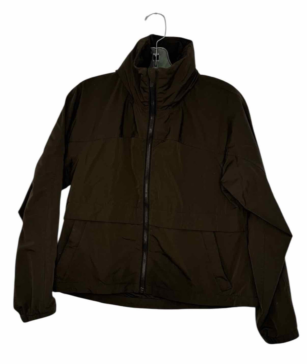 Lululemon Size 4 Olive Pre-Owned Jacket- Ladies