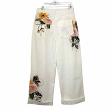 Load image into Gallery viewer, Pilcro Size 27 White Floral Pre-Owned Jeans- Ladies
