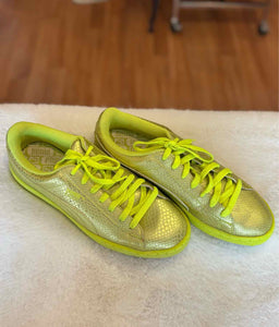 Puma Size 9 Lime Green Sneaker Pre-Owned Shoes- Ladies