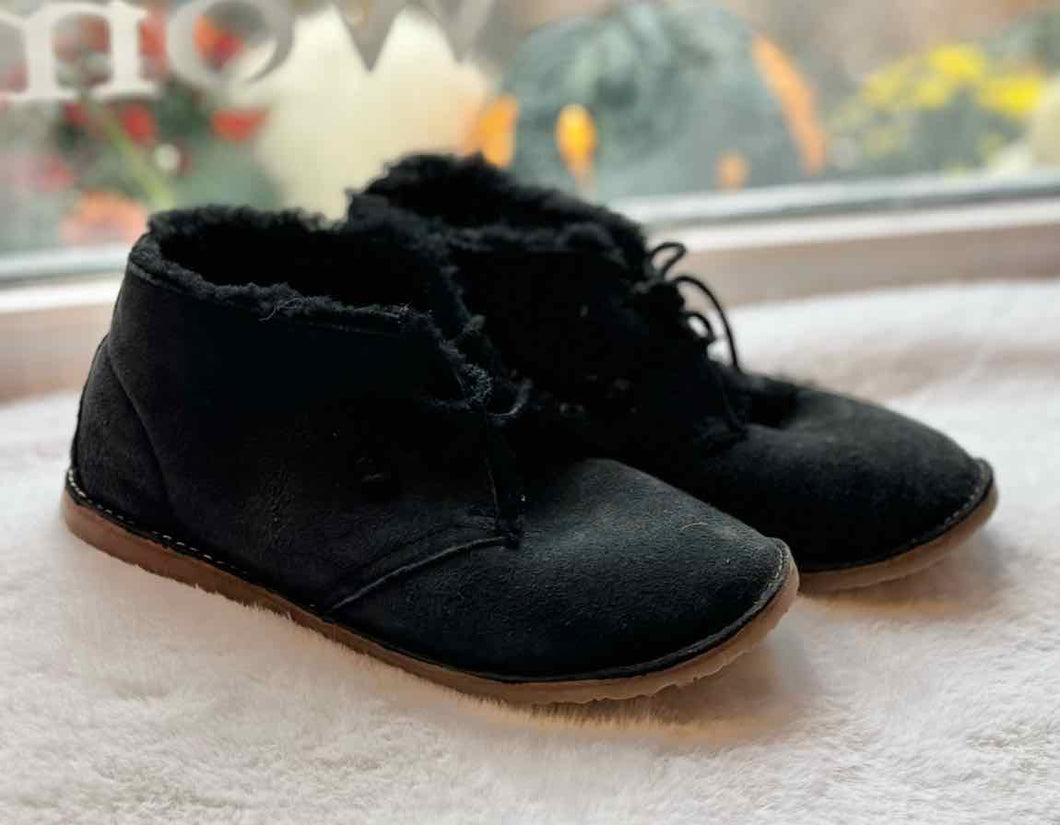 Beek Size 9 Navy Bootie Pre-Owned Shoes- Ladies