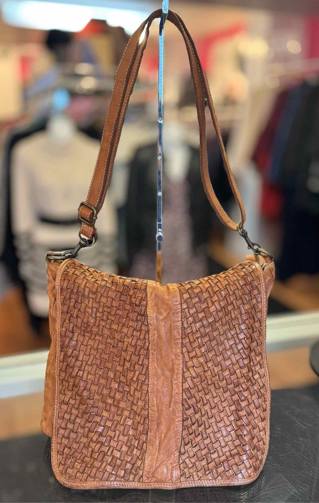 Tan Pre-Owned Purse- Ladies