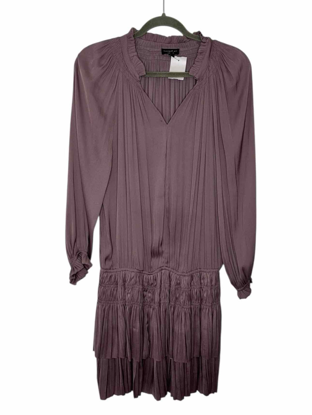 Current Air Size Medium Lavender Pre-Owned Dress- Ladies