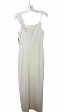 Load image into Gallery viewer, Size 4 Ivory Pre-Owned Dress- Ladies
