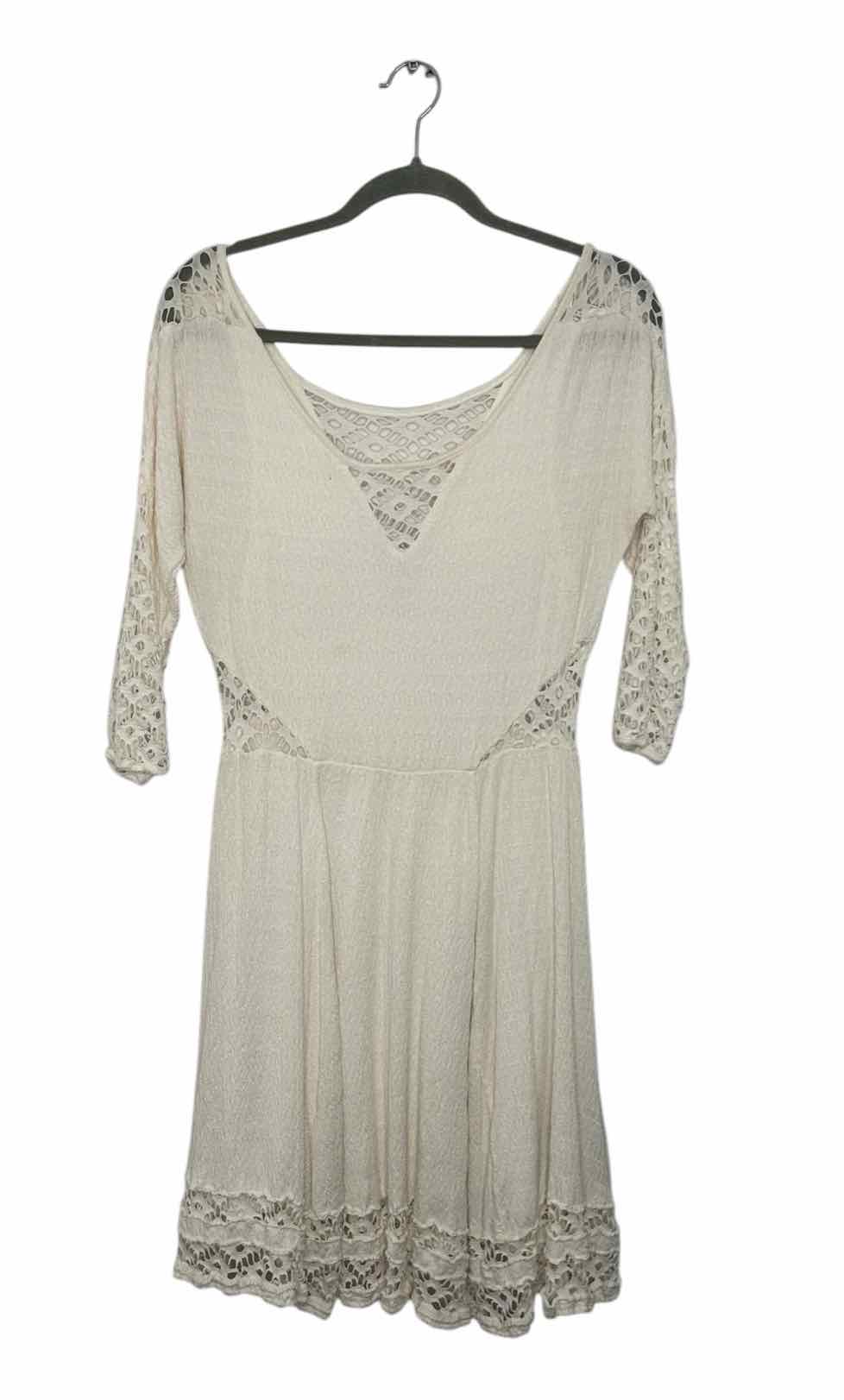 Free People Size Small White Pre-Owned Dress- Ladies