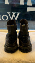 Load image into Gallery viewer, Nike Size 7.5 Olive Pre-Owned Boots- Ladies
