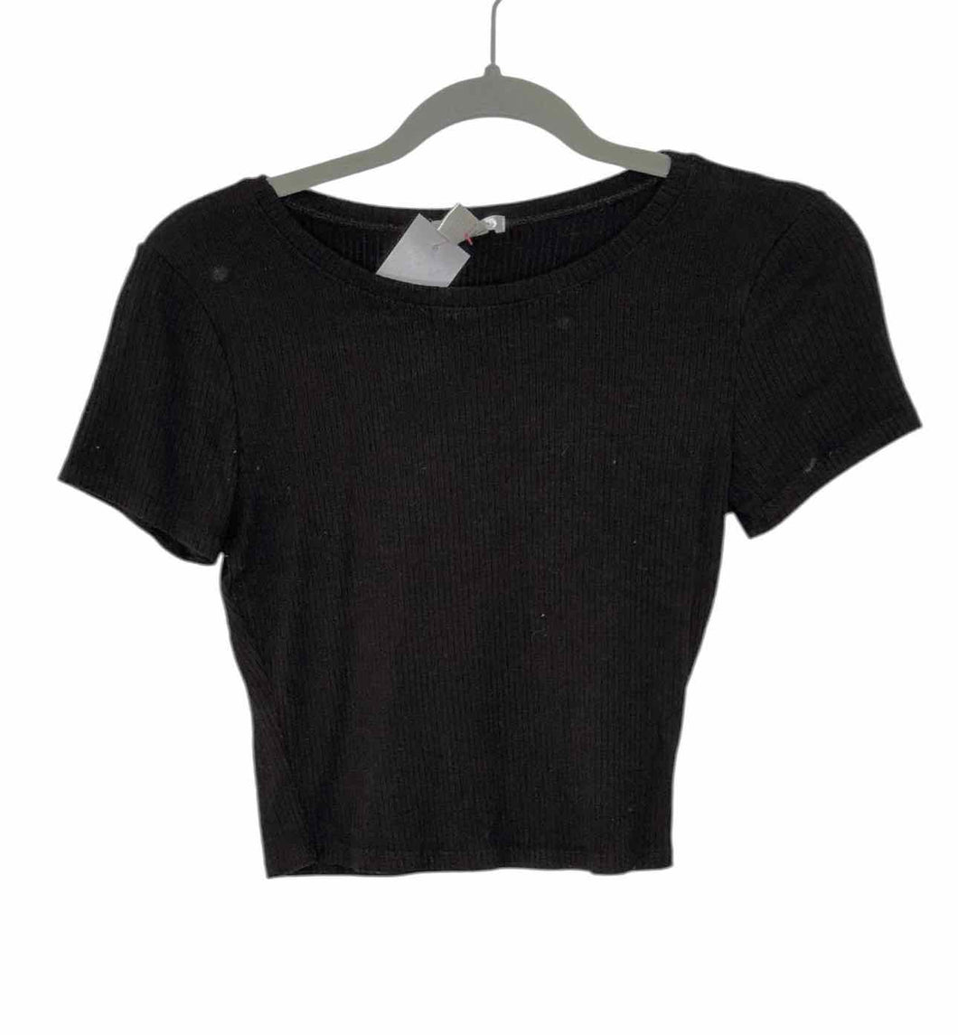 Bozzolo Size Medium Black Pre-Owned T-Shirt- Ladies