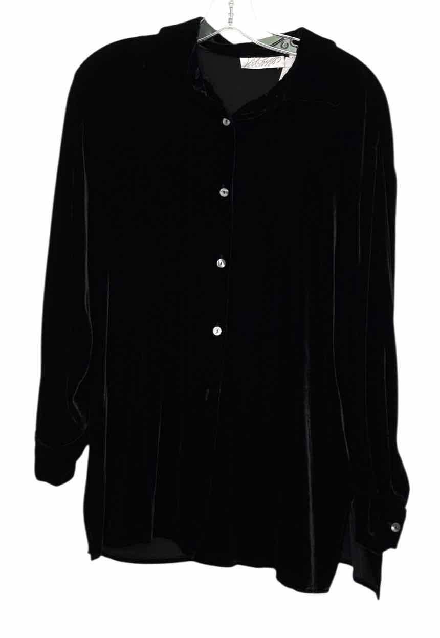 Lord & Taylor Size 8 Black Pre-Owned Shirt- Ladies
