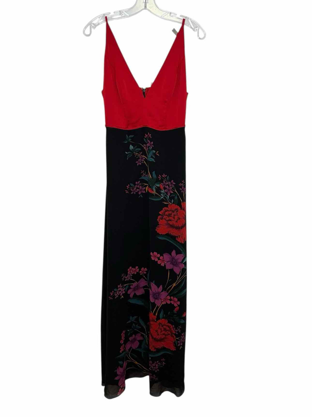 Marciano Size 6 Blk/Red Pre-Owned Dress- Ladies