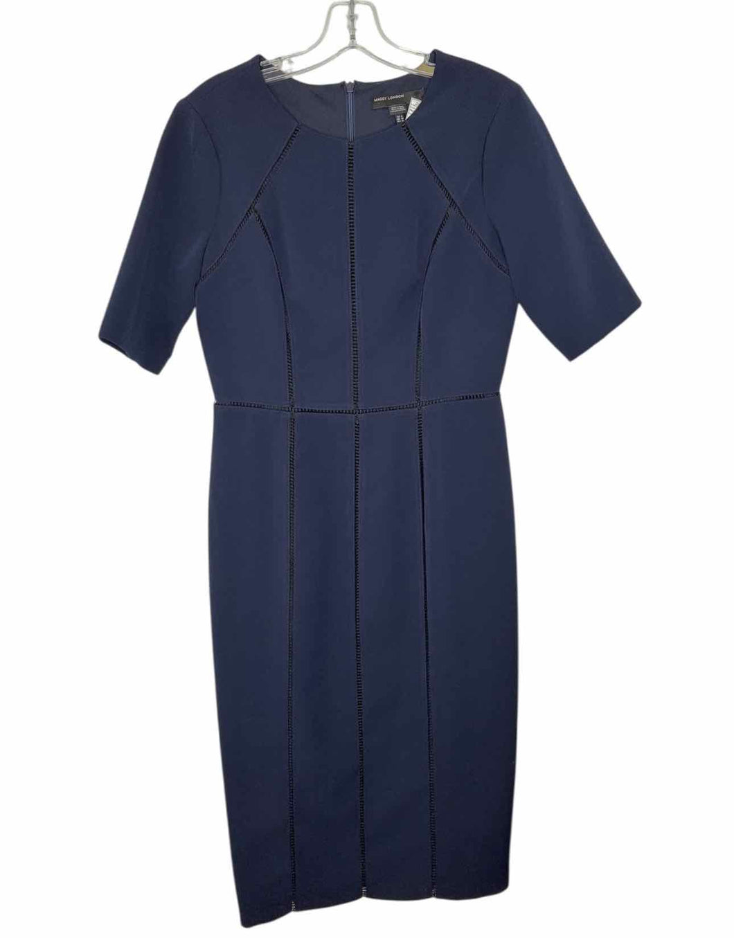 Maggy London Size 6 Navy Pre-Owned Dress- Ladies